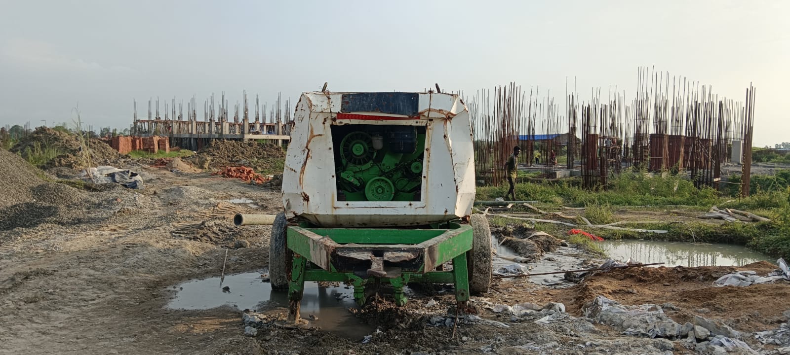 Used stationary concrete pump